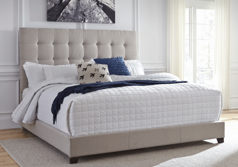 Dolante Beige King Upholstered Bed