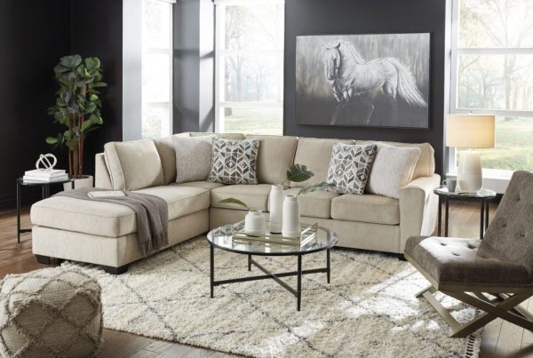 Decelle Putty 2pc LAF Chaise Sectional