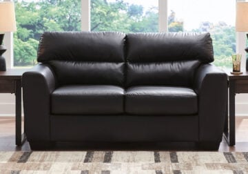 Glennbre Midnight Loveseat