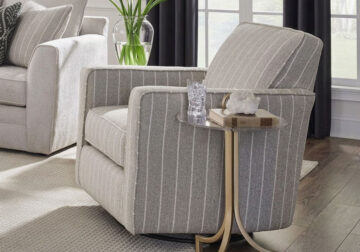 Wowza Sand Wayfarer Swivel Chair