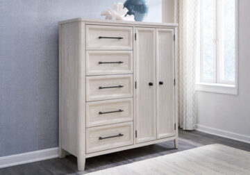 Darbonton Dove White Door Chest
