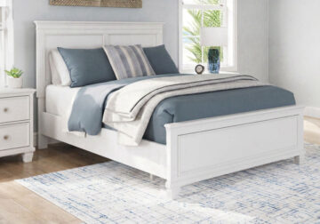 Fortman White Full Panel Bed