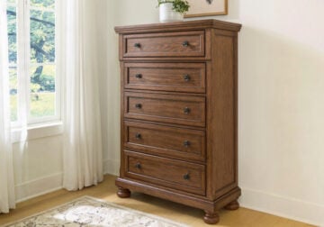 Zackaryn Warm Brown Chest